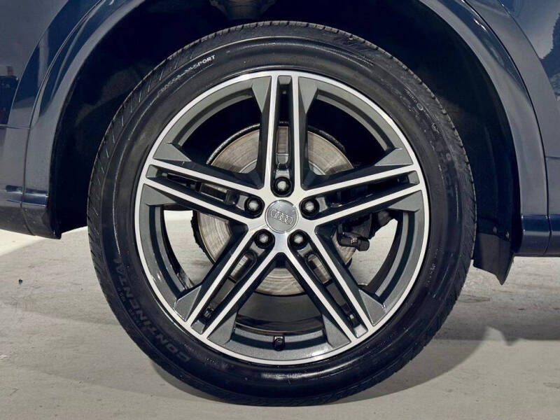 2020 Audi SQ5 3.0T quattro Premium Plus