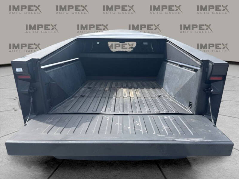2024 Tesla Cybertruck