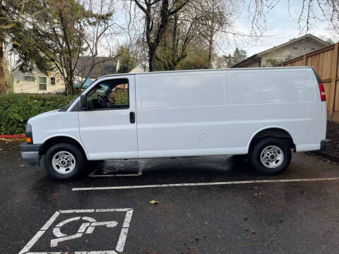 2018 GMC Savana 2500