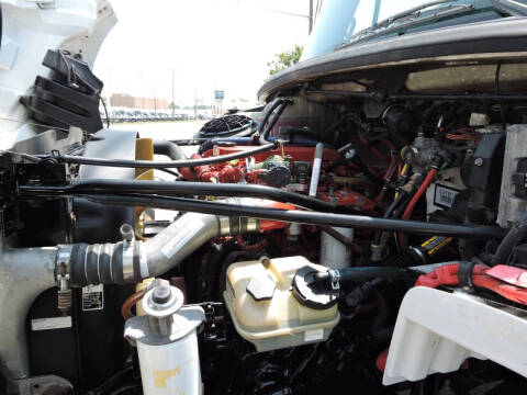 2008 Freightliner M2 106