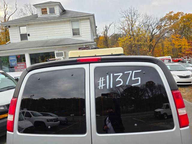 2017 Chevrolet Express LT 2500