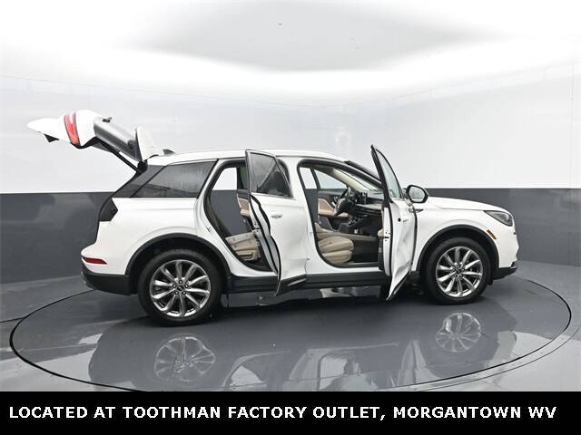 2022 Lincoln Corsair Standard