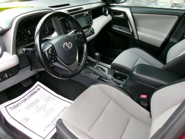 2018 Toyota RAV4 XLE