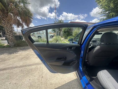 2017 Chevrolet Cruze LT Auto