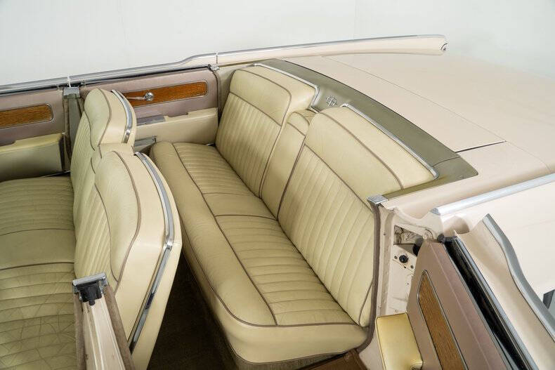 1962 Lincoln Continental