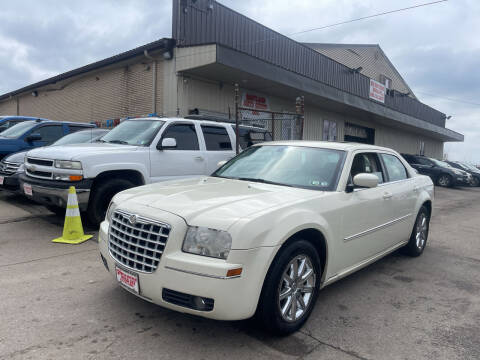 2009 Chrysler 300 for sale at Six Brothers Mega Lot in Youngstown OH