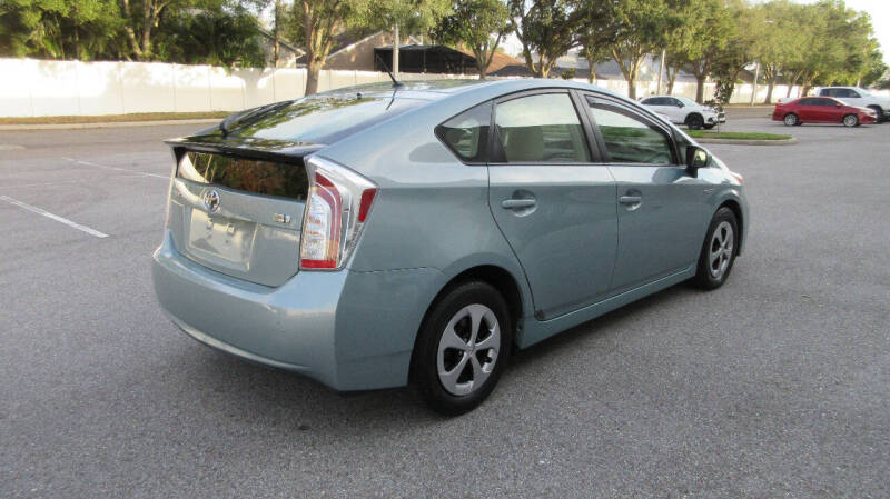 2012 Toyota Prius Two