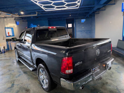 2018 RAM 1500 Big Horn