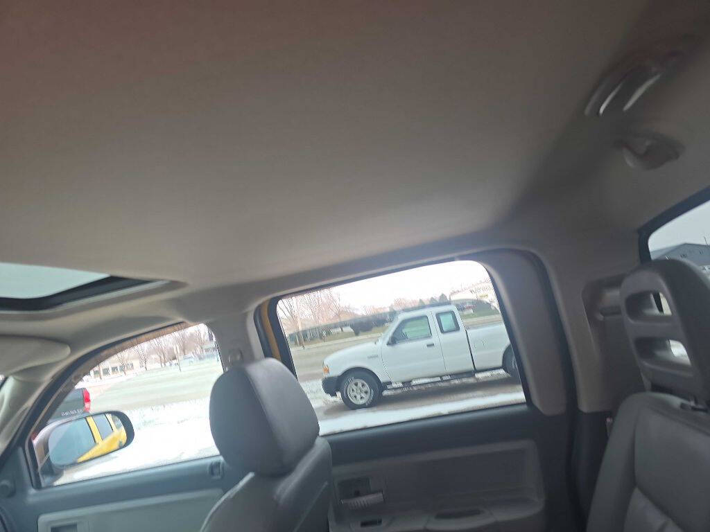 2006 Dodge Dakota 47