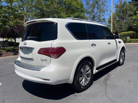 2016 Infiniti QX80