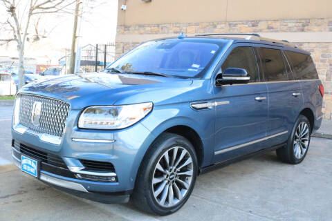 2019 Lincoln Navigator for sale at Direct One Auto in Houston TX