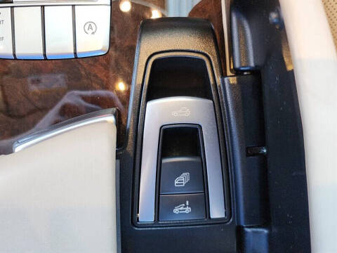 2016 Mercedes-Benz SL-Class SL 550