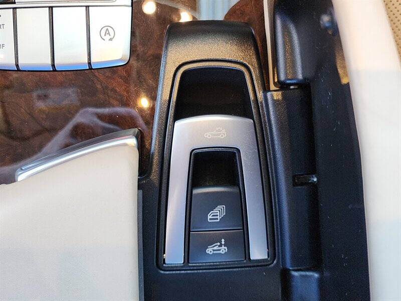 2016 Mercedes-Benz SL-Class SL 550