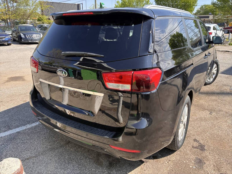 2016 Kia Sedona LX