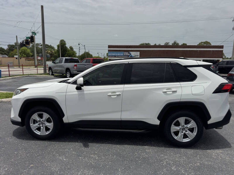 2019 Toyota RAV4 XLE