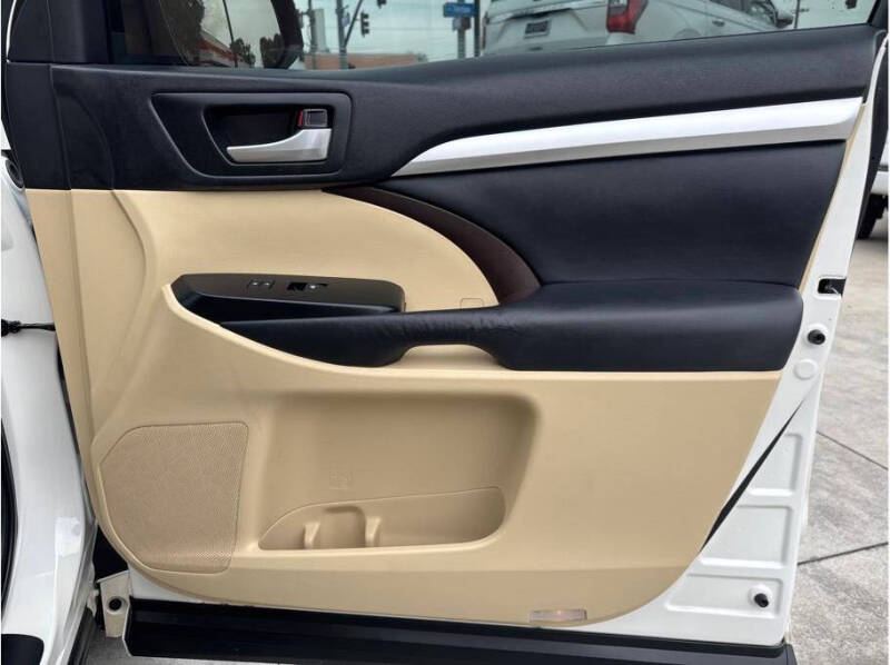 2014 Toyota Highlander XLE