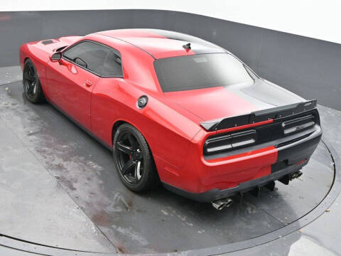 2016 Dodge Challenger SRT Hellcat