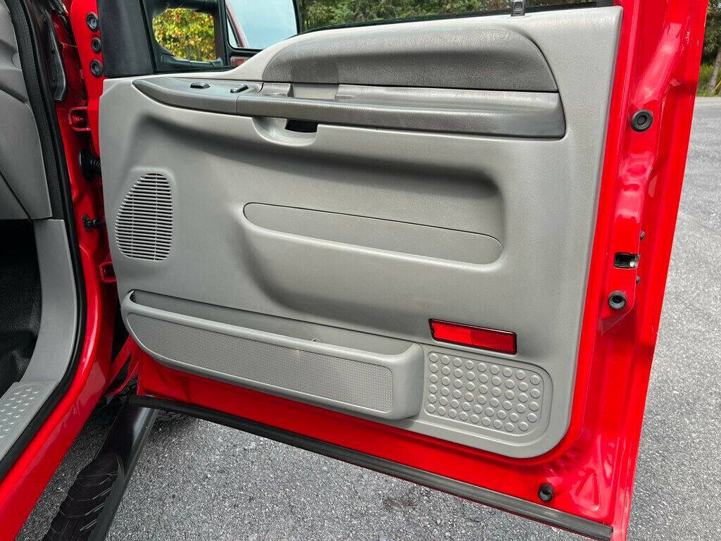 2003 Ford F-350 Super Duty 54