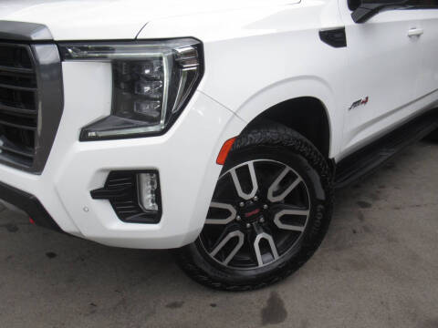 2024 GMC Yukon XL AT4