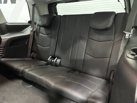 2020 Cadillac Escalade Luxury