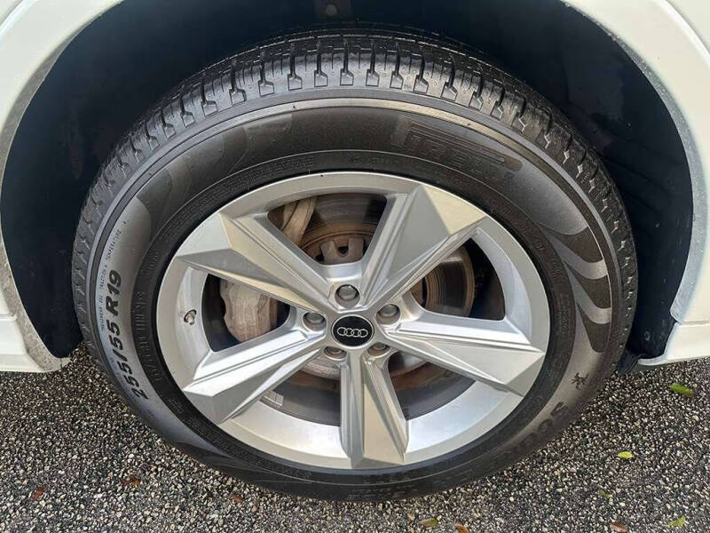 2024 Audi Q7 quattro Premium Plus 45 TFSI