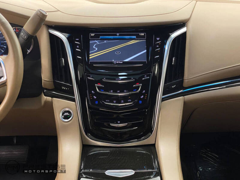 2018 Cadillac Escalade Platinum