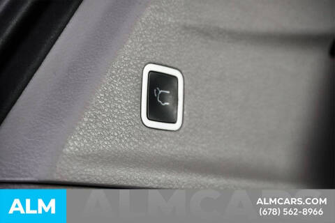 2024 Chrysler Pacifica Plug-In Hybrid Select