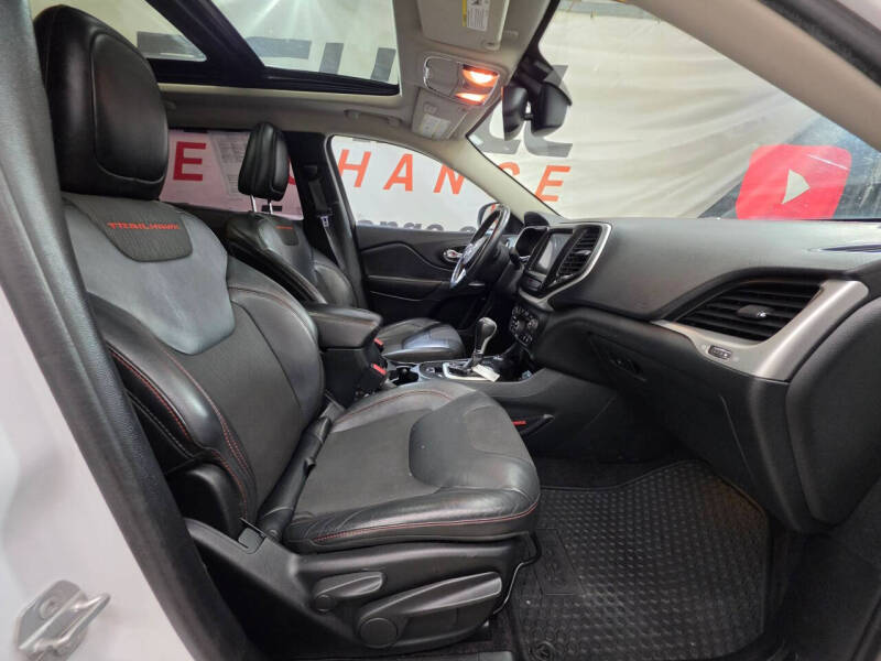 2016 Jeep Cherokee Trailhawk