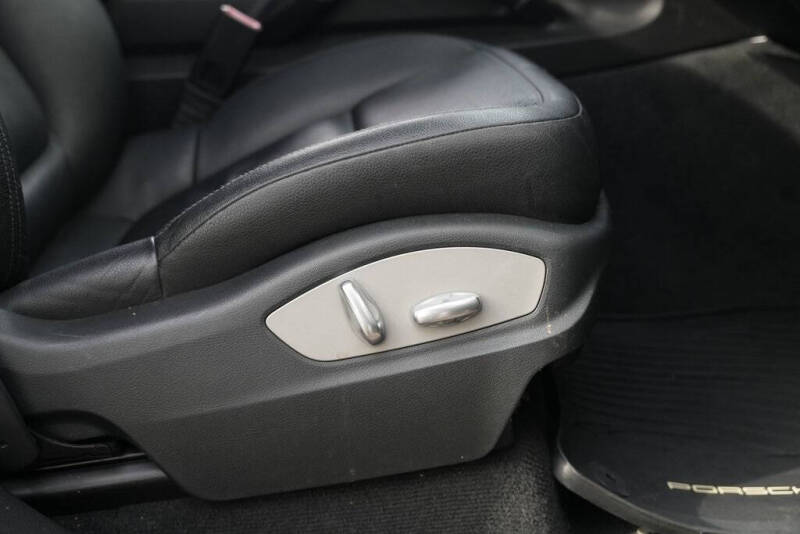 2012 Porsche Cayenne