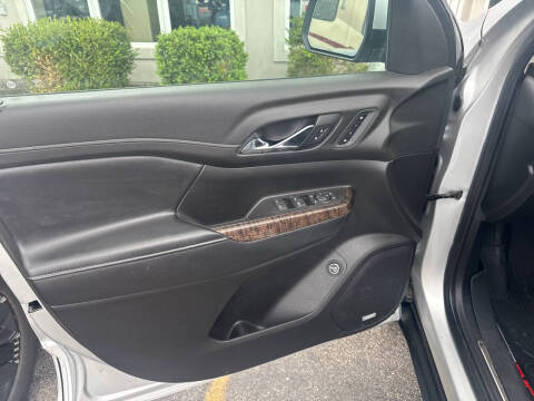 2020 GMC Acadia Denali