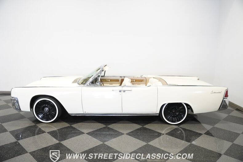 1962 Lincoln Continental