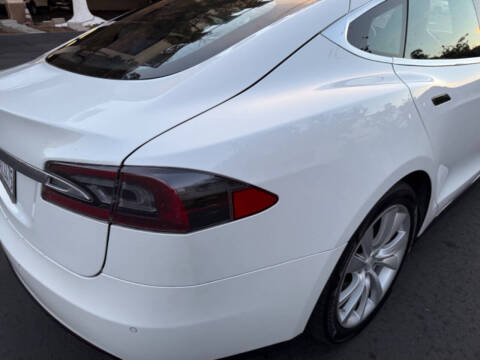 2014 Tesla Model S 85