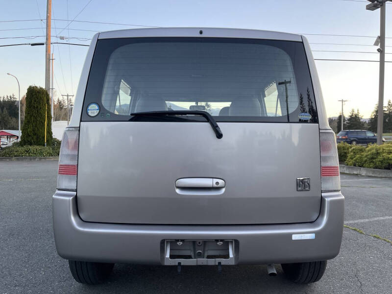 2000 Toyota BB