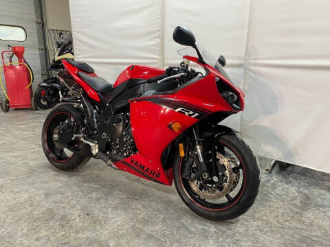 2014 Yamaha YZF-R1