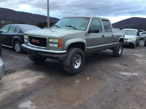 2000 GMC C/K 2500 Series for sale at Troy's Auto Sales in Dornsife PA
