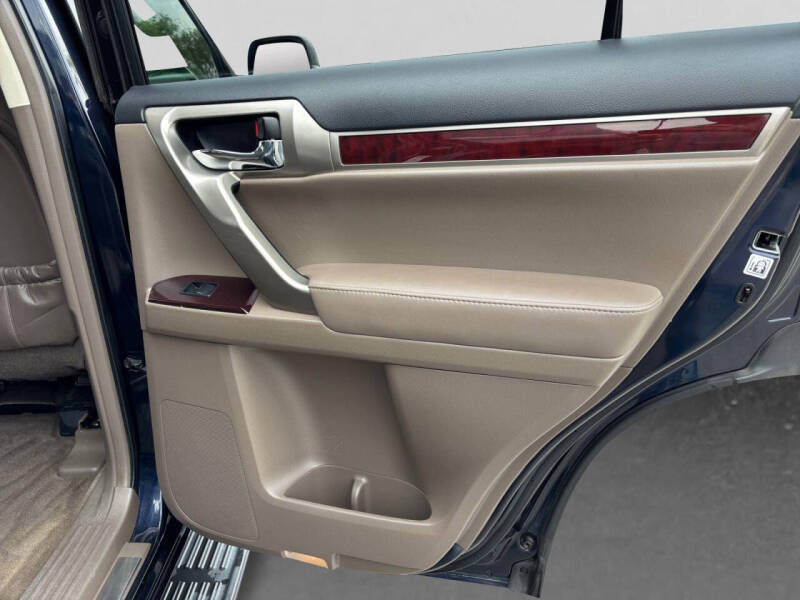 2017 Lexus GX 460