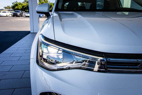 2025 Volkswagen Taos SE