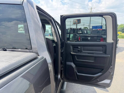 2020 RAM 1500 Classic Express