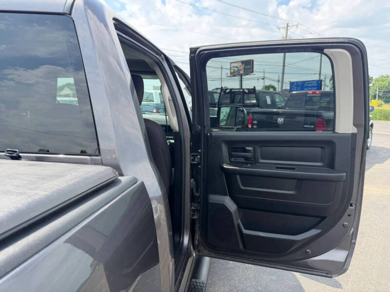 2020 RAM 1500 Classic Express