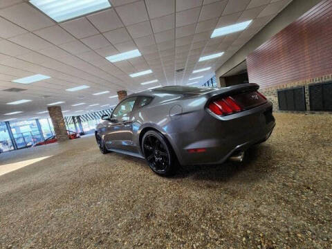2017 Ford Mustang V6