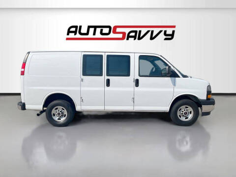 2022 GMC Savana 2500