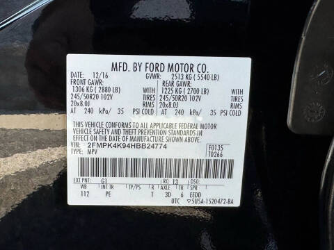 2017 Ford Edge Titanium