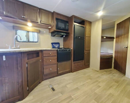 2017 Dutchmen Coleman Lantern Edition