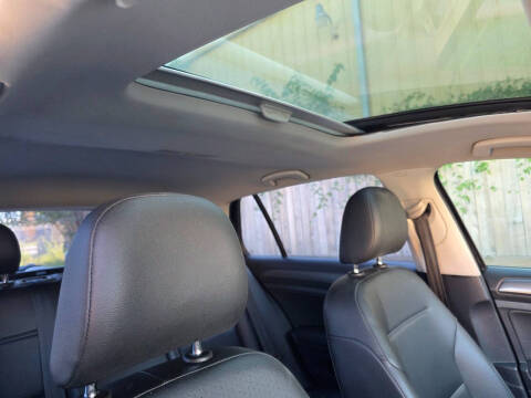 2020 Volkswagen Golf TSI