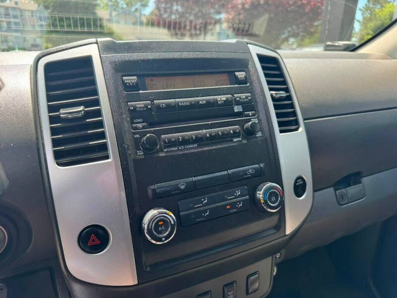 2011 Nissan Frontier