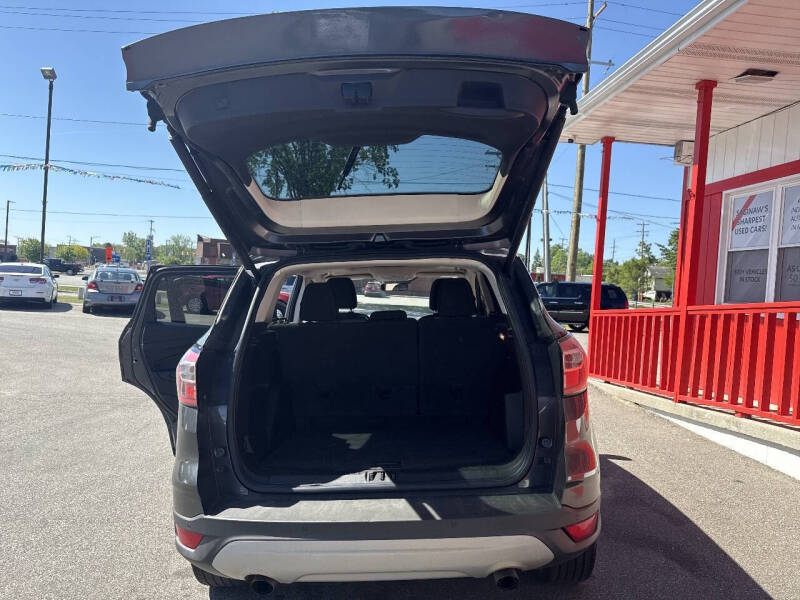 2017 Ford Escape SE