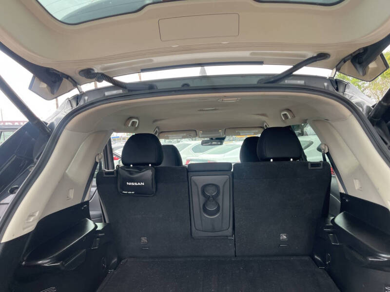 2019 Nissan Rogue SV