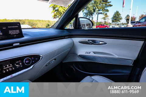 2024 Genesis Electrified GV70