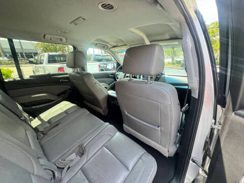 2019 Chevrolet Suburban LT