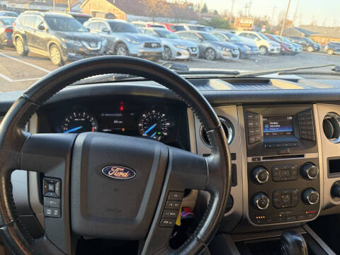 2017 Ford Expedition XLT